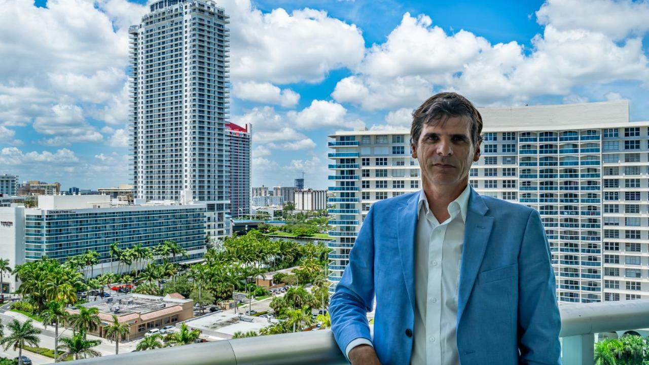 Beautiful Condos At The Tides Resort In Hollywood Fl By Cielo Stays Exterior photo